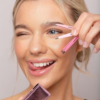 Tweezerman Micro Mini Tweezer Set - nini kelioninis pincetų rinkinys 2