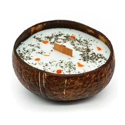 Tropikalia Svíčka v kokosu - vůně Limetka, bazalka & mandarinka