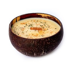 Tropikalia Svíčka v kokosu - vůně Thajská Limetka a mango