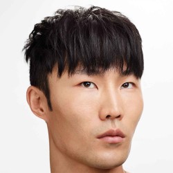 American Crew Style Matte Clay - formavimo priemonė, pasižyminti vidutine/stipria, lanksčia