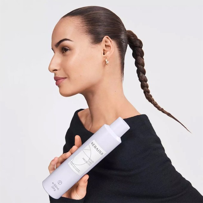 Goldwell Ultimate Hold Hairspray - stiprios fiksacijos plaukų lakas, 75 ml