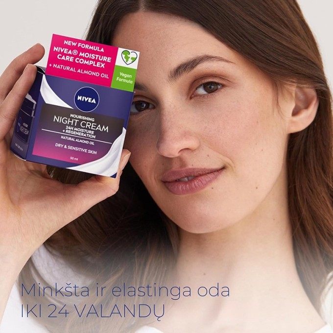 Nivea Nourishing Regenerating Night Cream for Dry and Sensitive Skin 50 ml Aqua Effect 50 ml