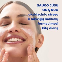 Nivea Nourishing Regenerating Night Cream for Dry and Sensitive Skin 50 ml Aqua Effect 50 ml