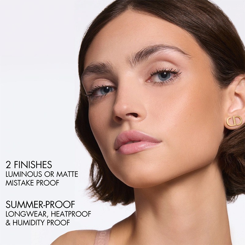 Dior Forever Nude Bronzer - pudrinis bronzantas, 7,8 g - 02 Light Matte