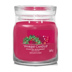 Yankee Candle Sparkling Winterberry Signature Candle 567.0g