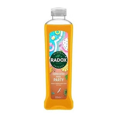 Radox Pool Party Bath Soak - Pěna do koupele 500ml