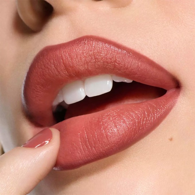 MAC Lipglazer Glossy Liner - Tužka na rty 0,25 g Whirlin