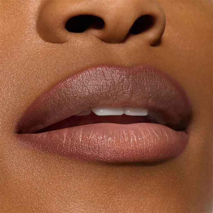 MAC Lipglazer Glossy Liner - Tužka na rty 0,25 g Whirlin