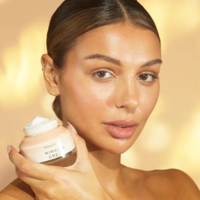 Makeup Revolution Revolution PRO Miracle Cream (all skin types) 50 ml