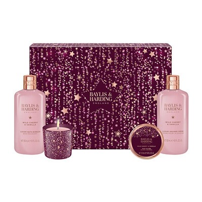 Baylis & Harding Luxury Gift Set with Candle ( Wild Cherry & Vanilla ) - Dárková sada péče o tělo se svíčkou ( 4 ks )